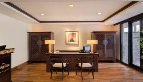 Ayodya Palace with Royal Benefits