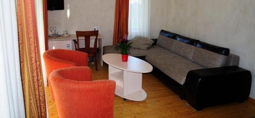 One-Bedroom Suite