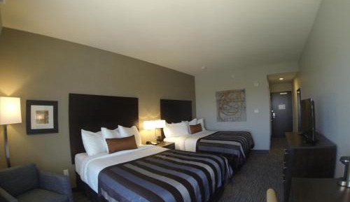 Queen Room with Two Queen Beds - Non-Smoking
