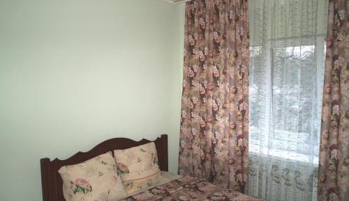 Apartment with Shower
