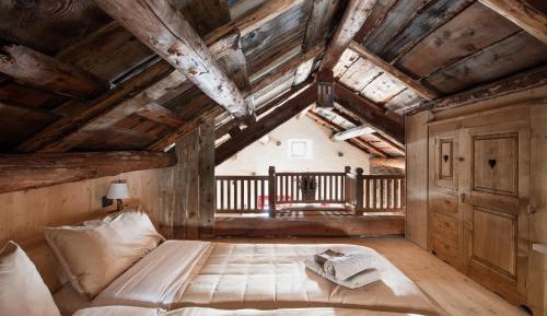Five-Bedroom Chalet - Split Level