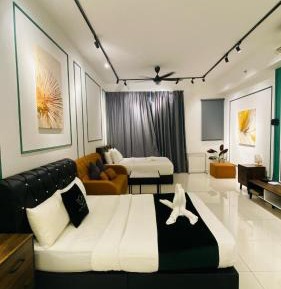 Deluxe Family Suite