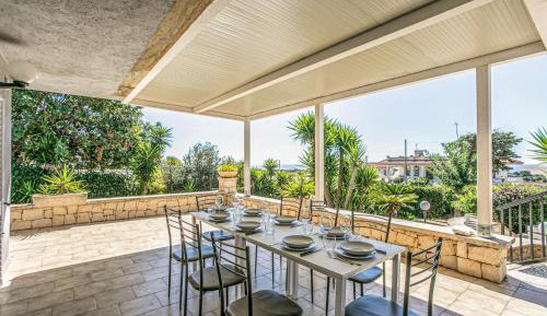 Five-Bedroom Holiday Home