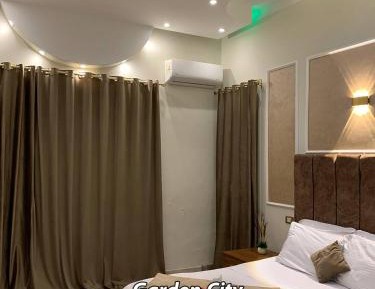 Triple Room with City View