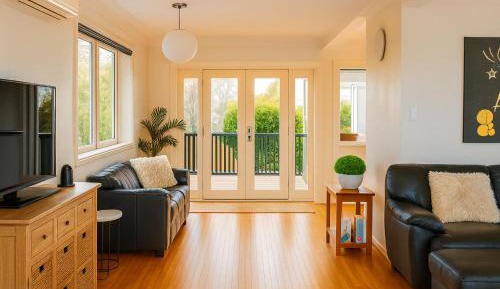 Three-Bedroom Holiday Home 