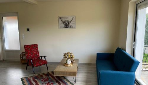 Apartment with Garden View