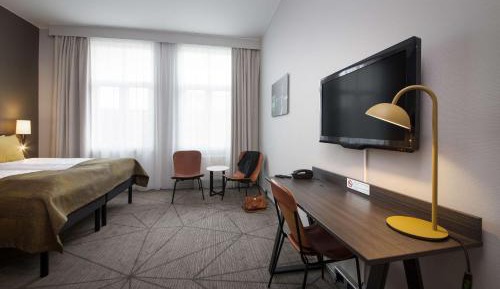 Standard Family Room