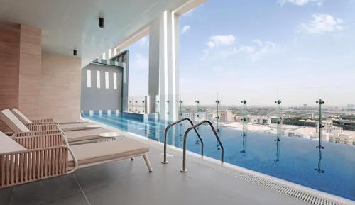 One-Bedroom Apartment with Balcony