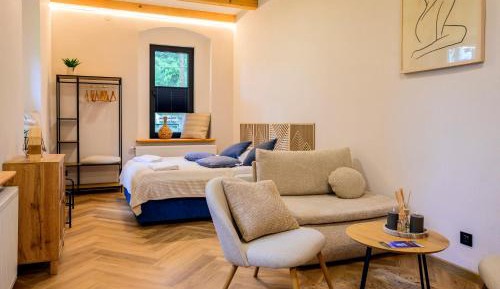 Triple Room with Private Bathroom