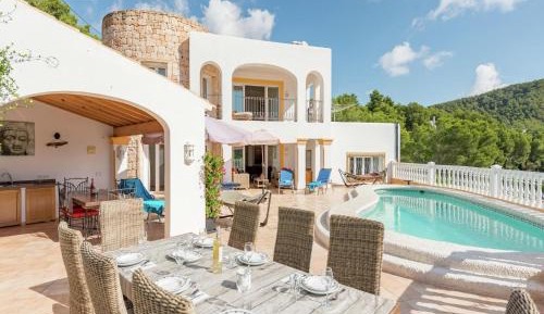 Five-Bedroom Villa