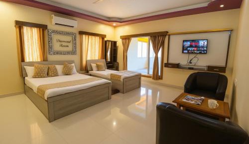 King Room with Pool View