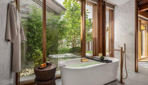 2-Bedroom Grand Residential Courtyard