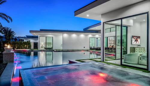 Villa 1