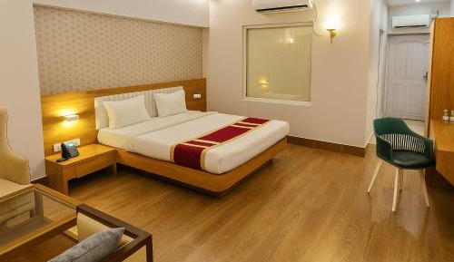 Deluxe Double Room with Balcony