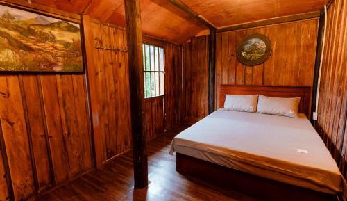 Double Room with Shared Bathroom