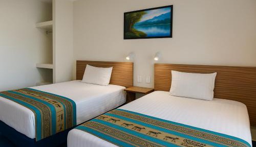 Deluxe Double or Twin Room with Garden View