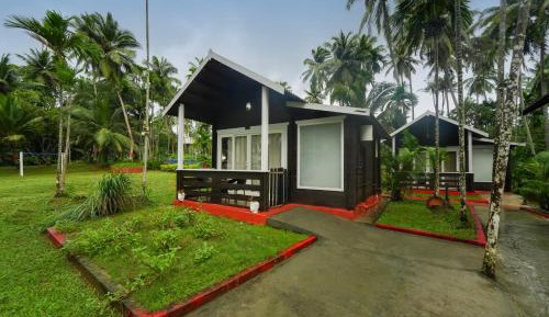 Premium Luxury Beach Cottage With Balcony
