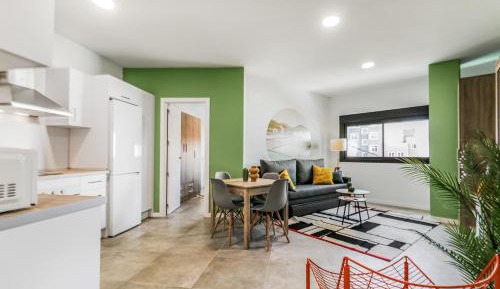 One-Bedroom Apartment