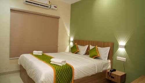 Deluxe Double Room with Bath