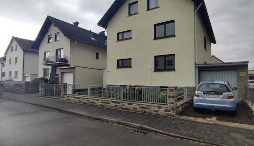 Apartment mit 2 Schlafzimmern und Terrasse