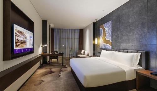 Standard King Room