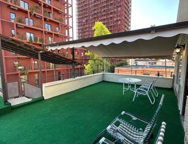 One-Bedroom Apartment with Terrace