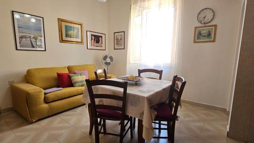 One-Bedroom Standard Apartment