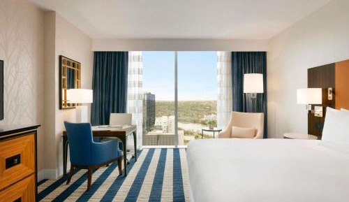 Fairmont Room, 1 King