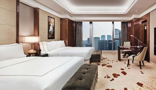 Fairmont Gold Twin Room with 2 Queens