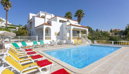 Six-Bedroom Villa 