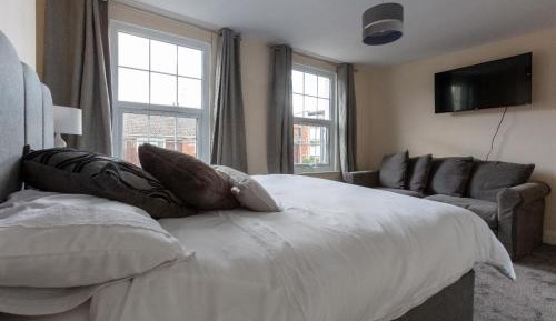 Large Double Room