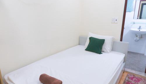 Single Room with Private Bathroom