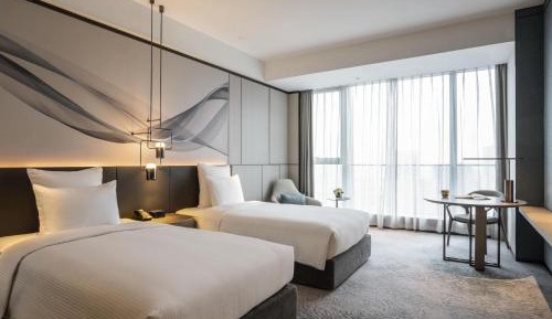 Executive Twin Room with City View