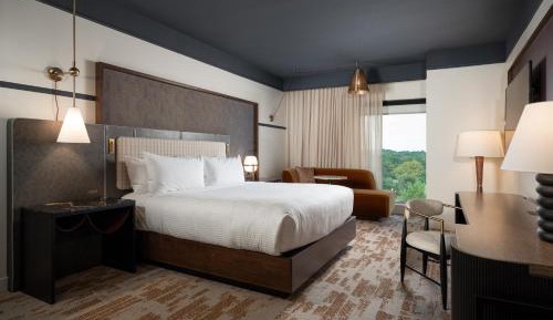 Standard King Room