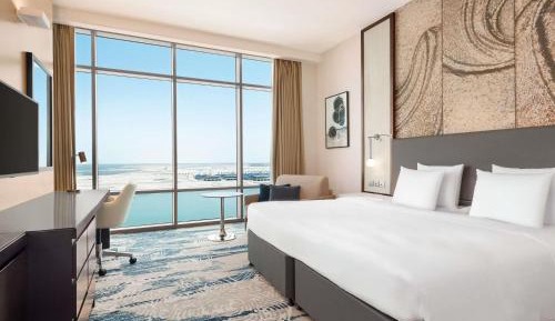 Deluxe King Room - Ocean Side