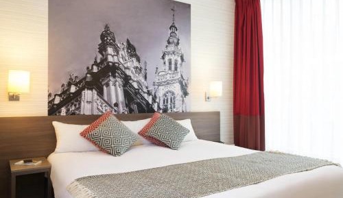 One-Bedroom Apartment (4 Adults)