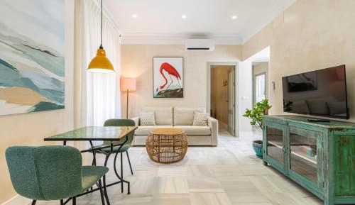 Superior One-Bedroom Apartment