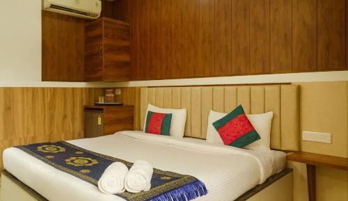 Deluxe Double Room with Bath