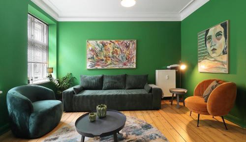 Deluxe Family Room