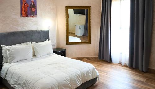 Deluxe Family Suite