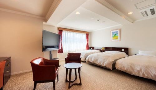 Triple Room