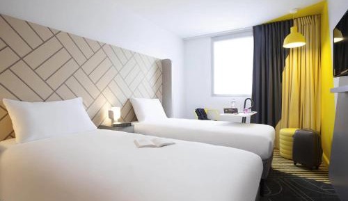 Standard Twin Room