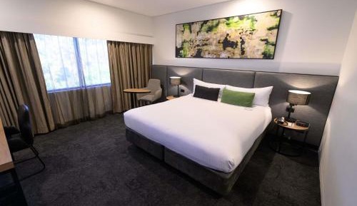 Superior King Room