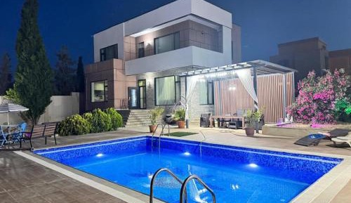 One-Bedroom House