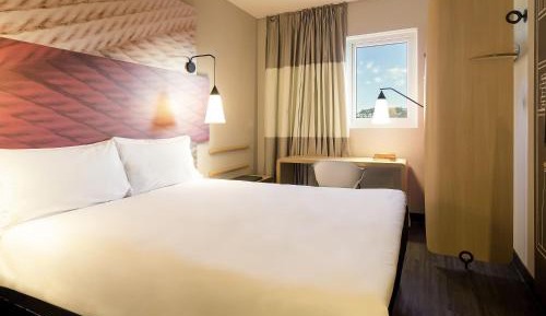 Standard Apartment with One Double Bed