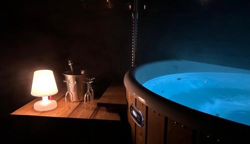 Superior One-Bedroom Apartment