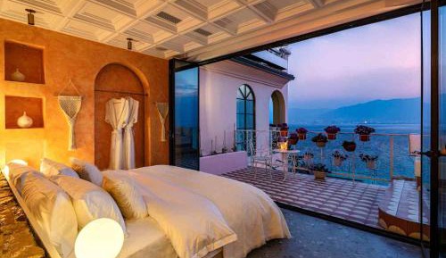 Double Room with Balcony and Sea View