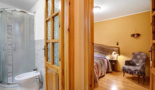 Superior One-Bedroom Apartment with Balcony