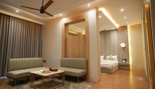 Suite with Balcony