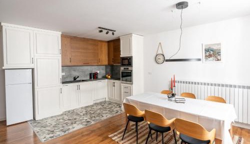 Two-Bedroom Apartment with Balcony and Terrace